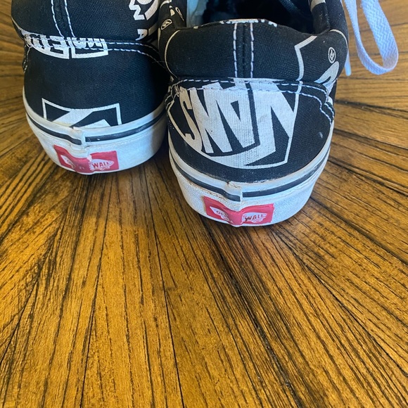 Vans Old Skool Off the Wall logo all unisex skater shoes - Picture 3 of 5